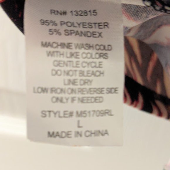 Sweet Clarity WMNs Multi-Color Bell Sleeve Lace Up Neckline Blouse SZ Large NWT - Picture 9 of 9